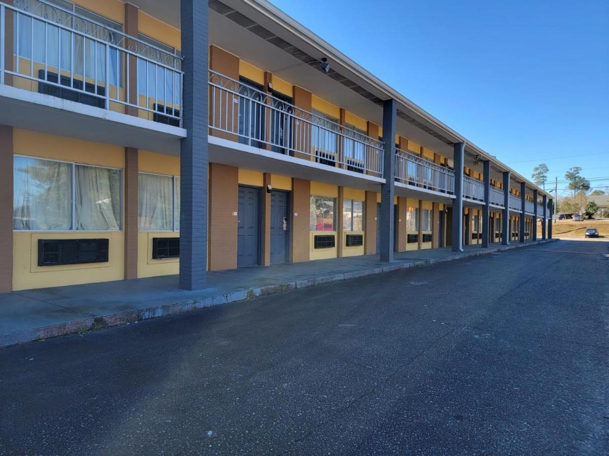 Days Inn By Wyndham Ντόθαν Εξωτερικό φωτογραφία